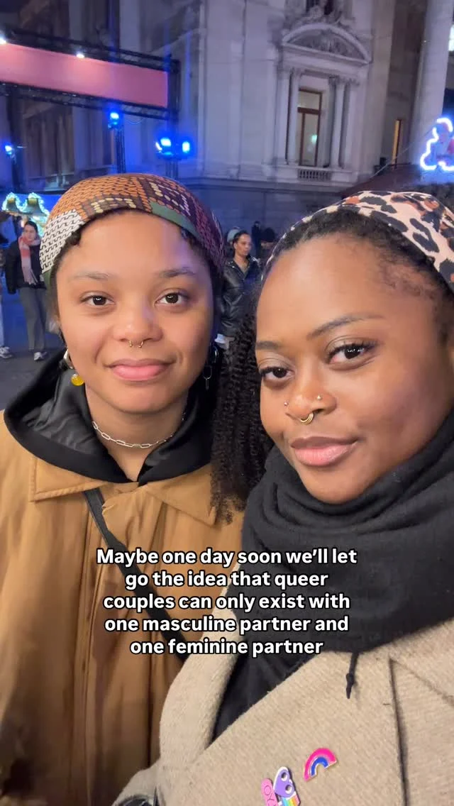 It’s giving hetero sexuality, heteronormativity and that’s not what I signed up for when I received my queer contract in the mail.🤣 

all jokes aside, being queer gives us the possibility to imagine, create, and actually live in relationships, friendships, bonds that are not defined or held back by the restraints of heterosexuality. What a blessing! 🧜🏾‍♀️

so let’s one of those blessings and not hold ourselves back. And if we are also have the courage to recognise, question and correct ourselves. 🎀

#queerpride #lgbtqplus #wlwpositivity #sapphic #raeraeandbo